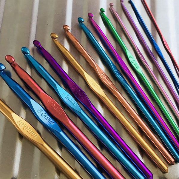 Какие бывают крючки для вязания